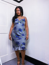 Load image into Gallery viewer, 90s Silver and Lilac slip dress