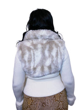 Load image into Gallery viewer, Y2K Jane Norman White faux fur zip-up jacket