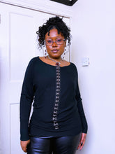 Load image into Gallery viewer, Hook and eye batwing jumper