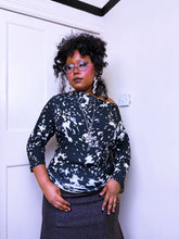 Load image into Gallery viewer, Cowl neck speckled 3/4 sleeve top