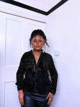 Load image into Gallery viewer, 90s Dévoré Buttom up blouse