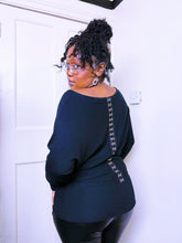 Load image into Gallery viewer, Hook and eye batwing jumper