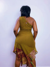 Load image into Gallery viewer, Vintage Golden Yellow & Red Save The Queen! Dress (12-14UK)