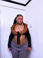 Load image into Gallery viewer, Save the Queen cropped knit cardigan ￼
