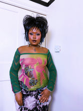 Load image into Gallery viewer, Save the Queen tropical bi-fabric top
