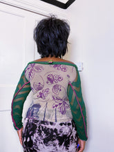 Load image into Gallery viewer, Save the Queen tropical bi-fabric top

