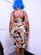 Load image into Gallery viewer, Lipsy 1997 label piccot elastic floral slip dress
