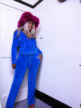 Load image into Gallery viewer, Lipsy Velour set
