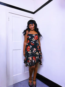 90s Slip on Floral ruffle dress