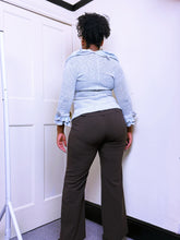 Load image into Gallery viewer, Zone Bleue Grey ruffled cardigan
