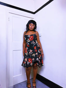 90s Slip on Floral ruffle dress