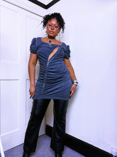 Load image into Gallery viewer, Grey jersey ruched zip dress
