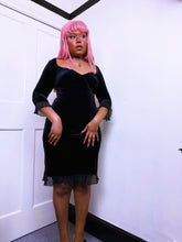Load image into Gallery viewer, Betsey Johnson plush black velvet midi dress
