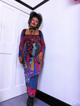 Load image into Gallery viewer, Save the Queen Picasso dedicated dress
