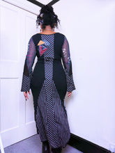 Load image into Gallery viewer, Legatte whimsical geometric bell sleeve slit dress
